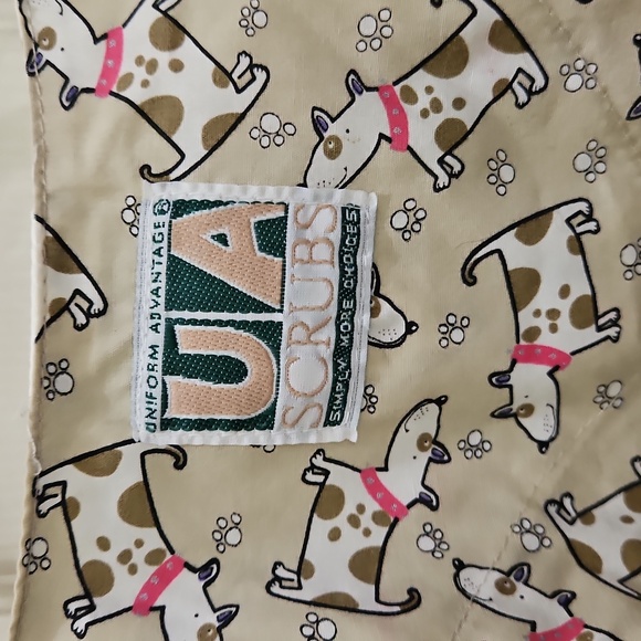 Uniform Advantage Dog Lover Medical Animal Print Scrub Jacket Plus Size 3x - Picture 7 of 10